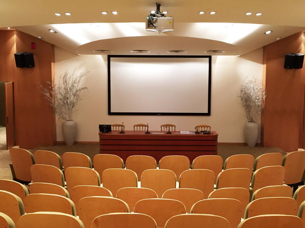 Theoxenia Palace Kifisia Zewnętrze zdjęcie The auditorium